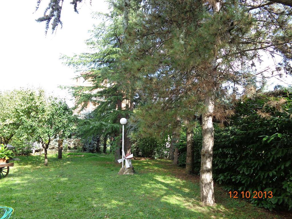 Park Hotel Castel San Pietro Terme Exteriör bild
