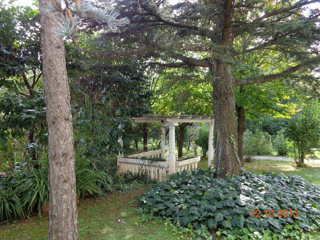 Park Hotel Castel San Pietro Terme Exteriör bild